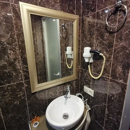 Hotel Taksim Cuento