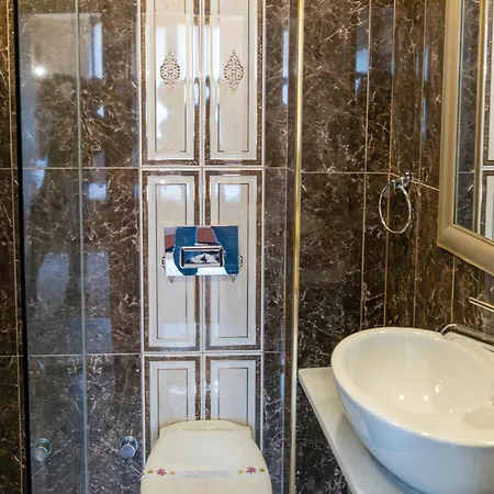 Hotel Taksim Cuento