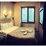 Hotel Taksim Cuento