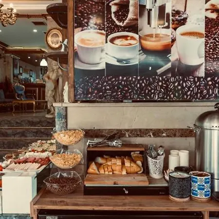 Hotel Taksim Cuento 3*