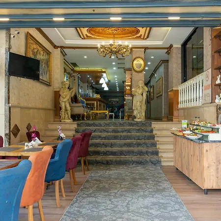 Hotel Taksim Cuento 3*